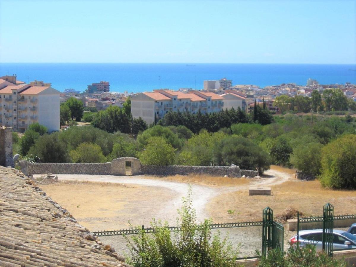 Il Baglio Di Kharrub Rural Guest House Pozzallo Dış mekan fotoğraf